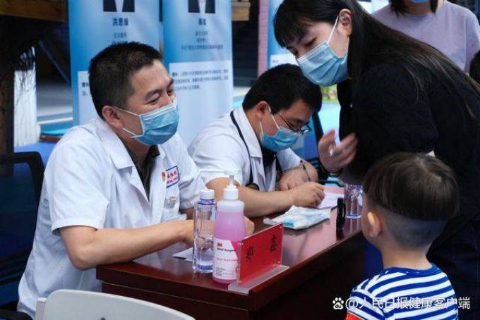 腺病毒多发，可感染多种疾病，目前尚无特效药-腺病毒最易出现的并发症是什么?