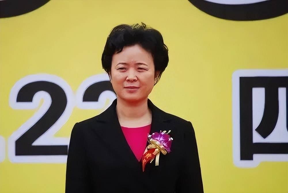 回顾:女副市长击毙情妇后开枪自杀,死前提了一个特殊要求