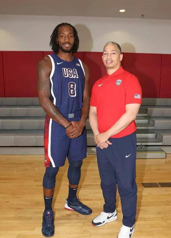 突发!伦纳德宣布退出,再见了美国男篮