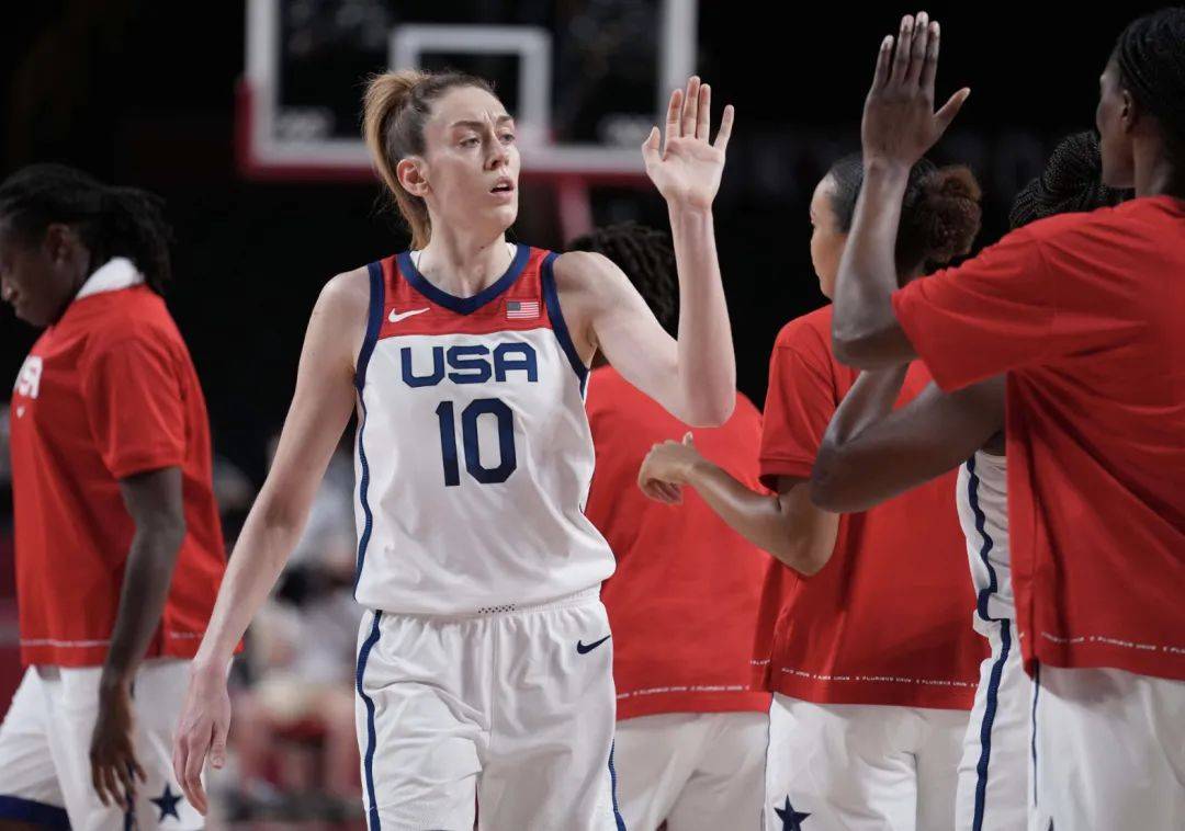 周三的篮球盛宴,美职女篮的焦点对决即将上演.附胜负,大小分