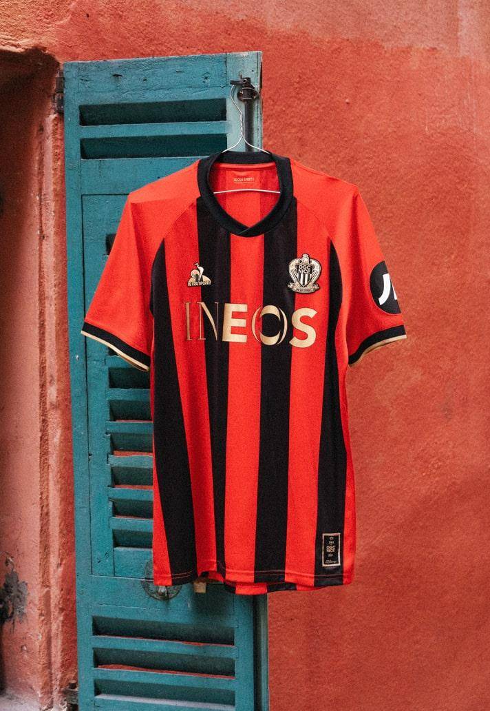 尼斯足球俱乐部推出24/25赛季全新主场球衣