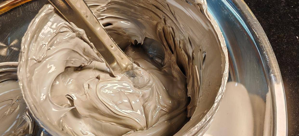 导电银胶价格多少钱一克