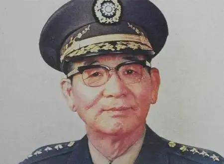 1953年东山岛战役,叶飞全歼国军伞兵精锐,志愿军总部发来贺电