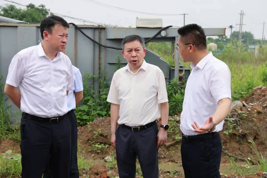 镇江市副市长,经开区党工委书记尹卫民现场推进生态环境突出问题整改