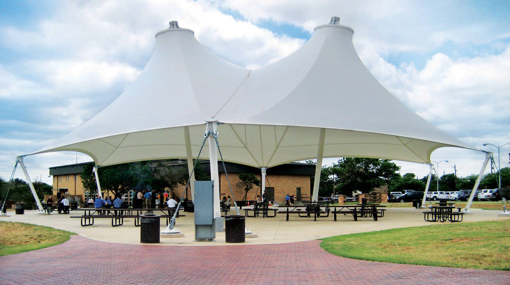 深圳远信膜结构｜商业广场膜结构：膜结构赋予商业广场无限可能