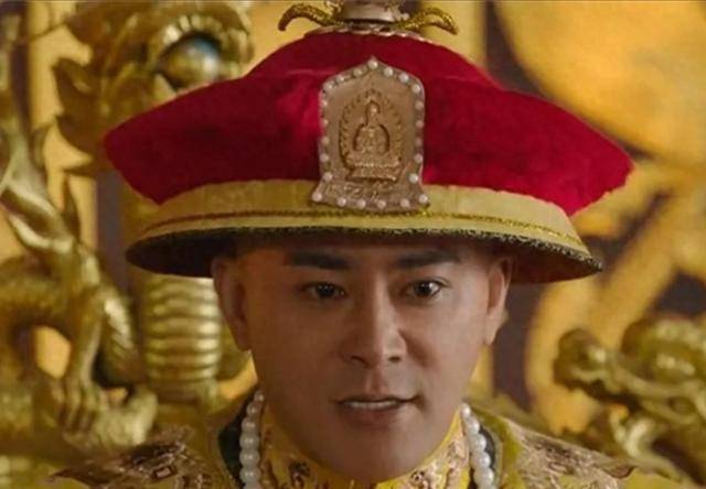 乾隆皇帝的起居生活揭秘:早起宠幸妃子,结束繁忙的一天!