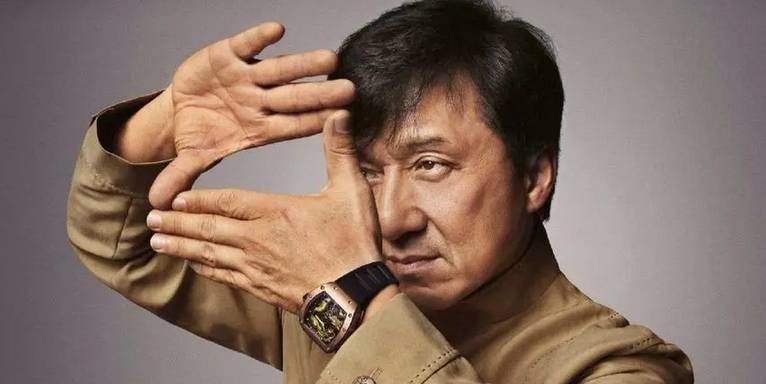 成龙新片票房不佳,ai换脸也无招,割舍一份真爱太难