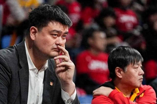 姚明:2002年选秀的最佳表现者_篮球_赛场_成就