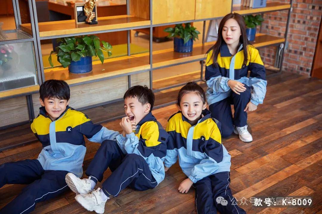 学生校服专属定制：打造校园文化的新篇章