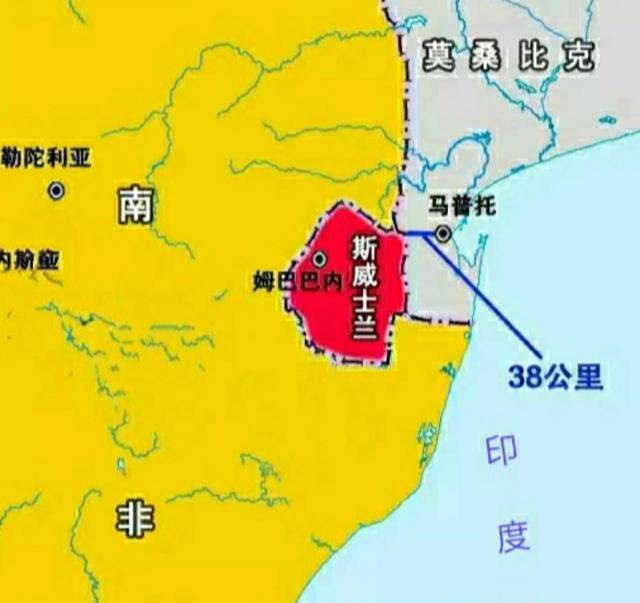 "憋屈"的4个国家,领土被邻国三面包抄,去哪都不方便