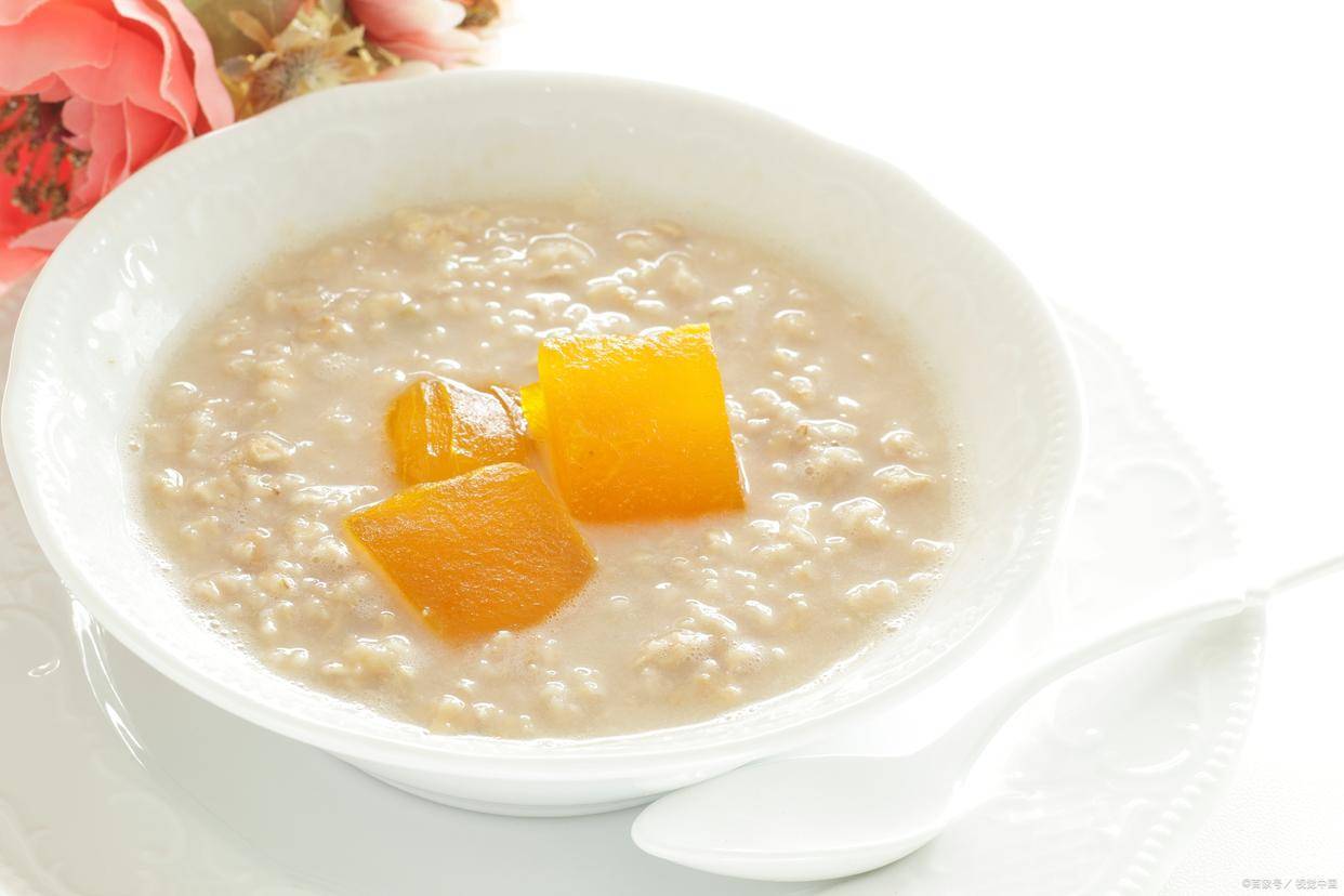 熬小米粥,最忌直接下锅煮!大厨:多做1步,香浓黏稠,米油厚厚