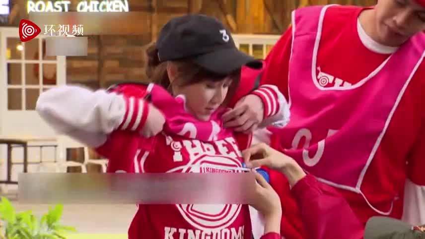 要求女艺人当众脱内衣,和主持人嘴对嘴,台湾综艺越来越无底线了