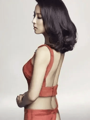 "韩国笫一艳星"赵茹珍写真赏,这谁顶得住嘛!