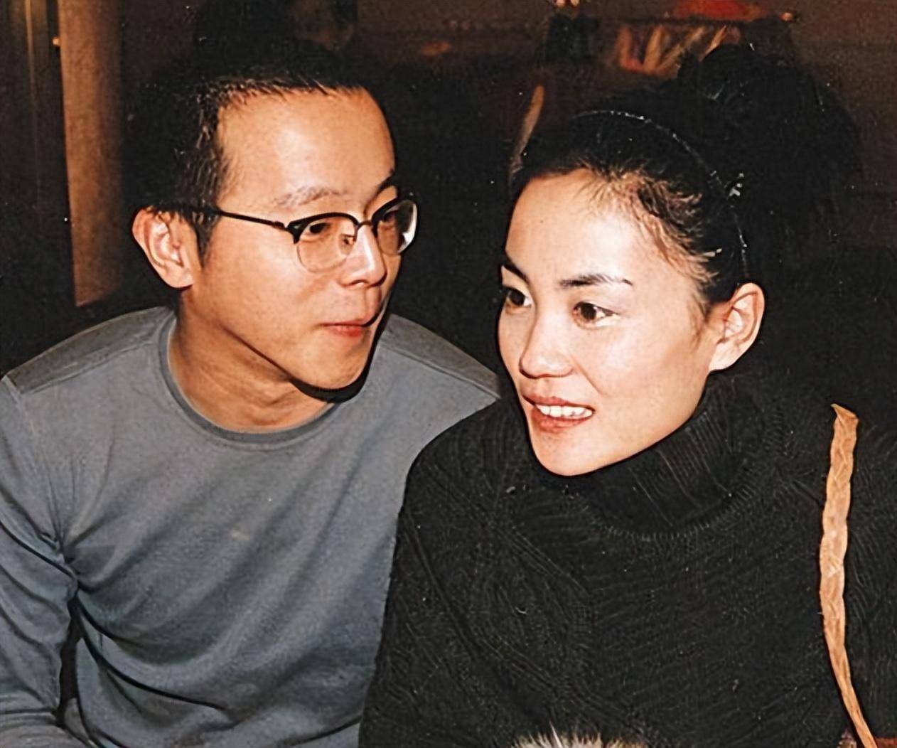 "窦唯在离婚后,曾经评价他与天后的婚姻是场阴谋.