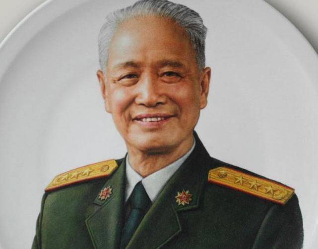 阳也是上级,父子二人被誉为"父子双上将", 鲜为人知的是,张震将军是