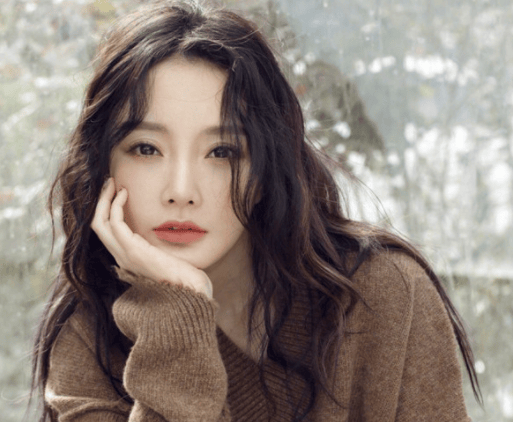 李小璐整容前后对比尽显惊艳._贾乃亮_pgone_照片