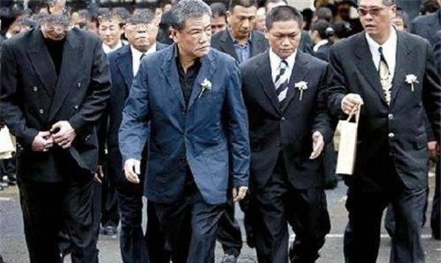 与香港新义安,香港14k,日本山口组和美国华青帮等帮会关系密切!