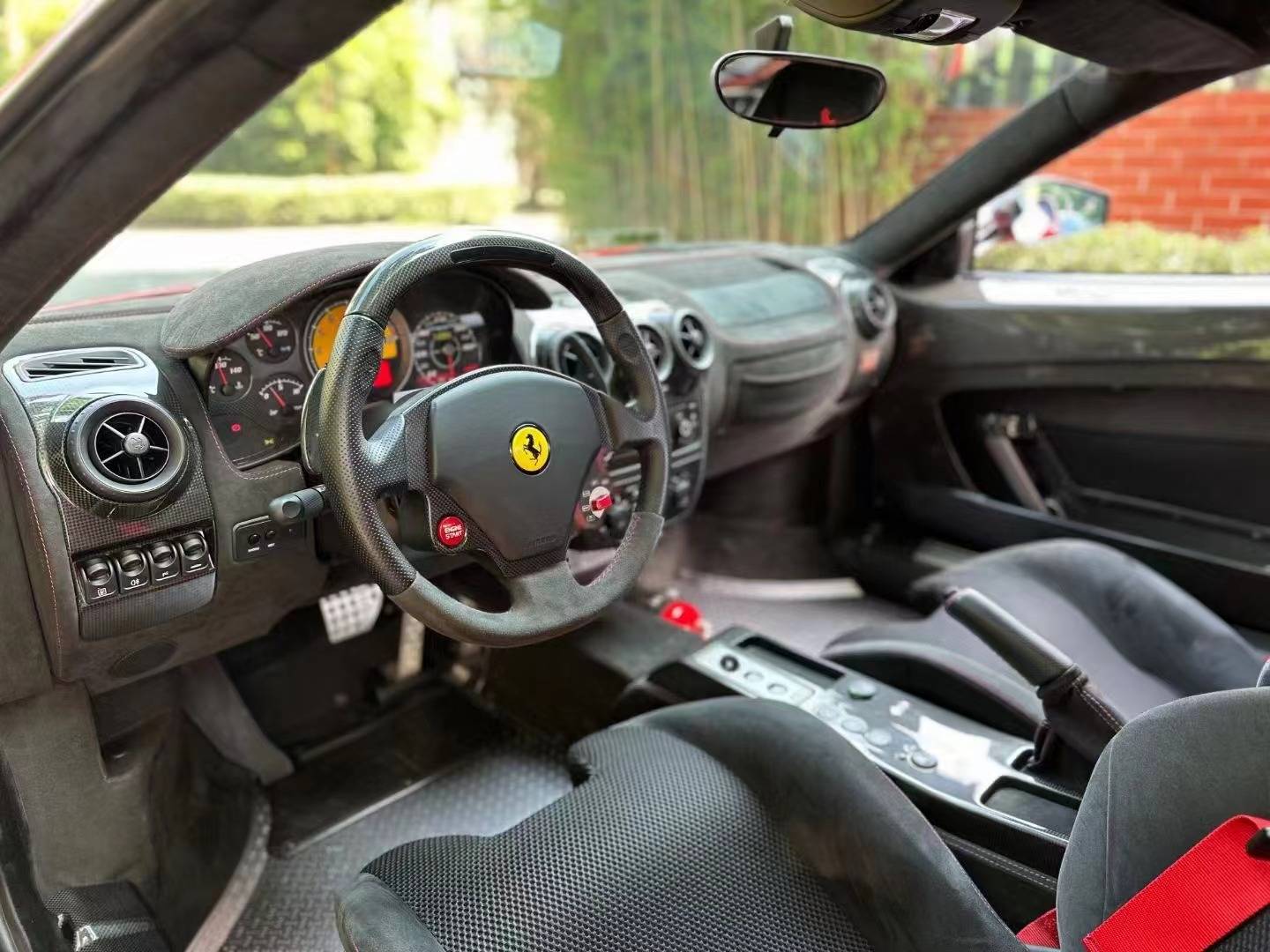 惊现街道版f1法拉利430 scuderia