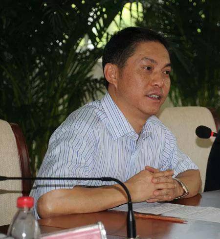 他曾是江西于都县委书记,却因举报副省长落马,入狱后检举300多人