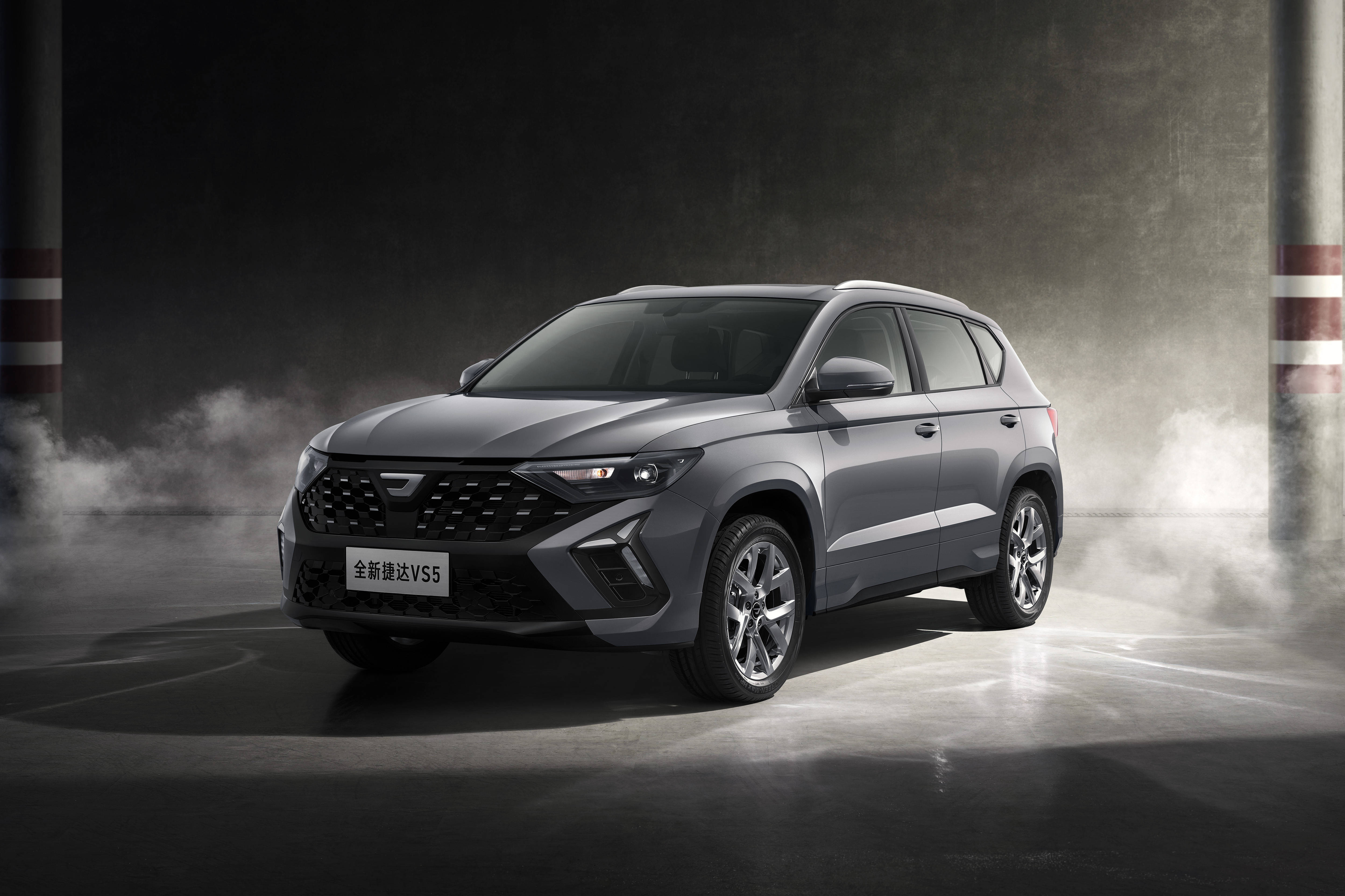 96万起,全新捷达vs5五周年纪念版手动挡suv,1.4t引擎燃情来袭