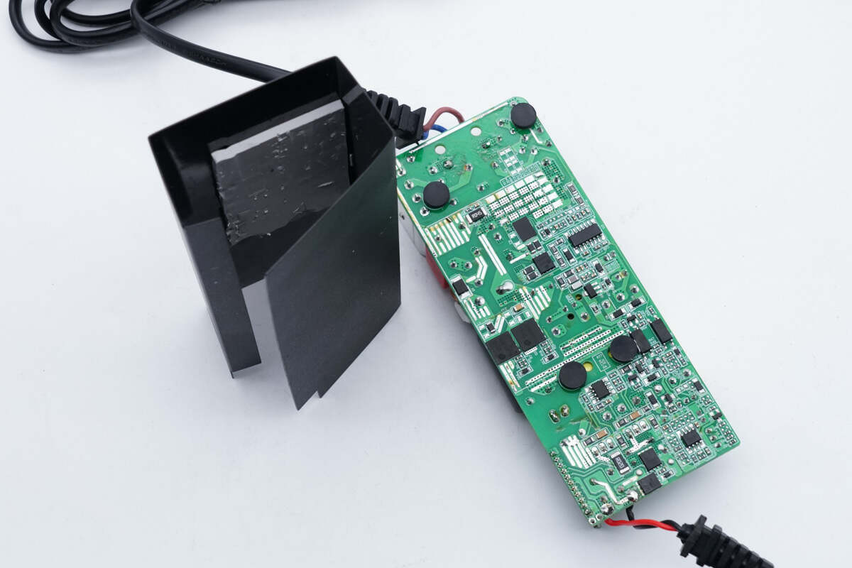 安全充电不可忽视,十三款电动自行车充电器拆解汇总