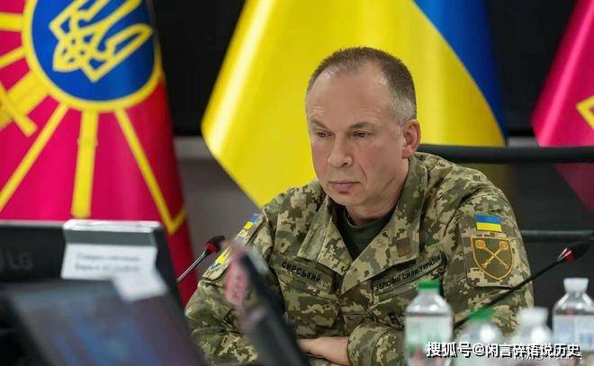 俄罗斯摩托车旅军官接受采访时被炮击!俄军转移战线?