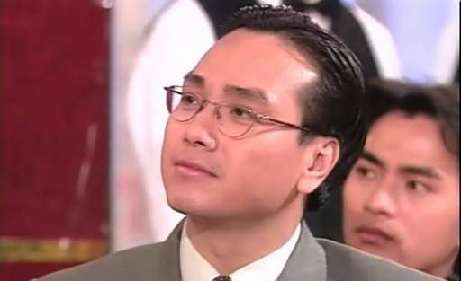 伍卫国英俊潇洒,从小的梦想是当画家,长大后却成了演员