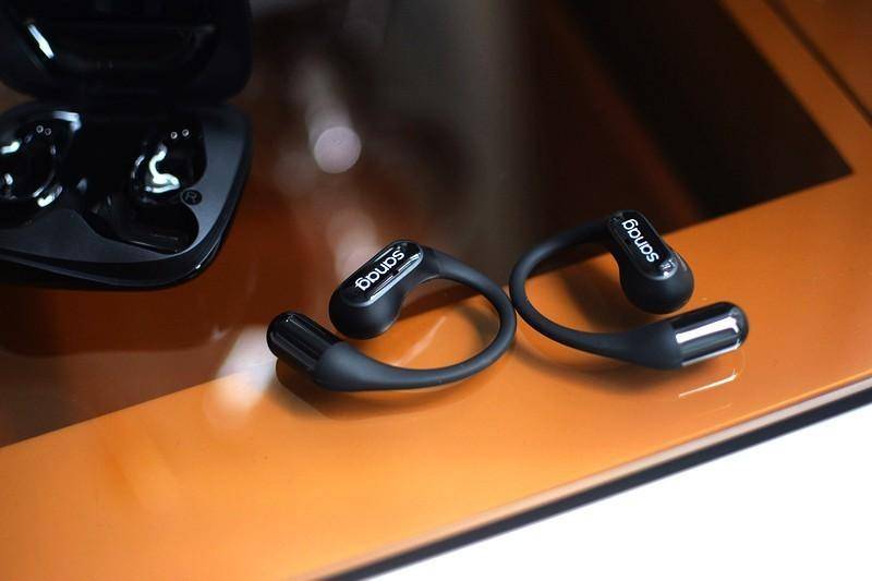 聚音孔声腔结构 结合DT定向传音技术 Sanag塞那G6S蓝牙耳机
