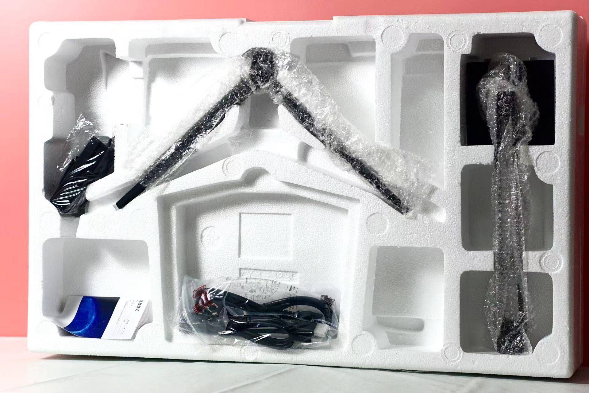 杀疯了,1000元到手的32英寸2K、180Hz电竞显示器,应该算性价比之王了。。。