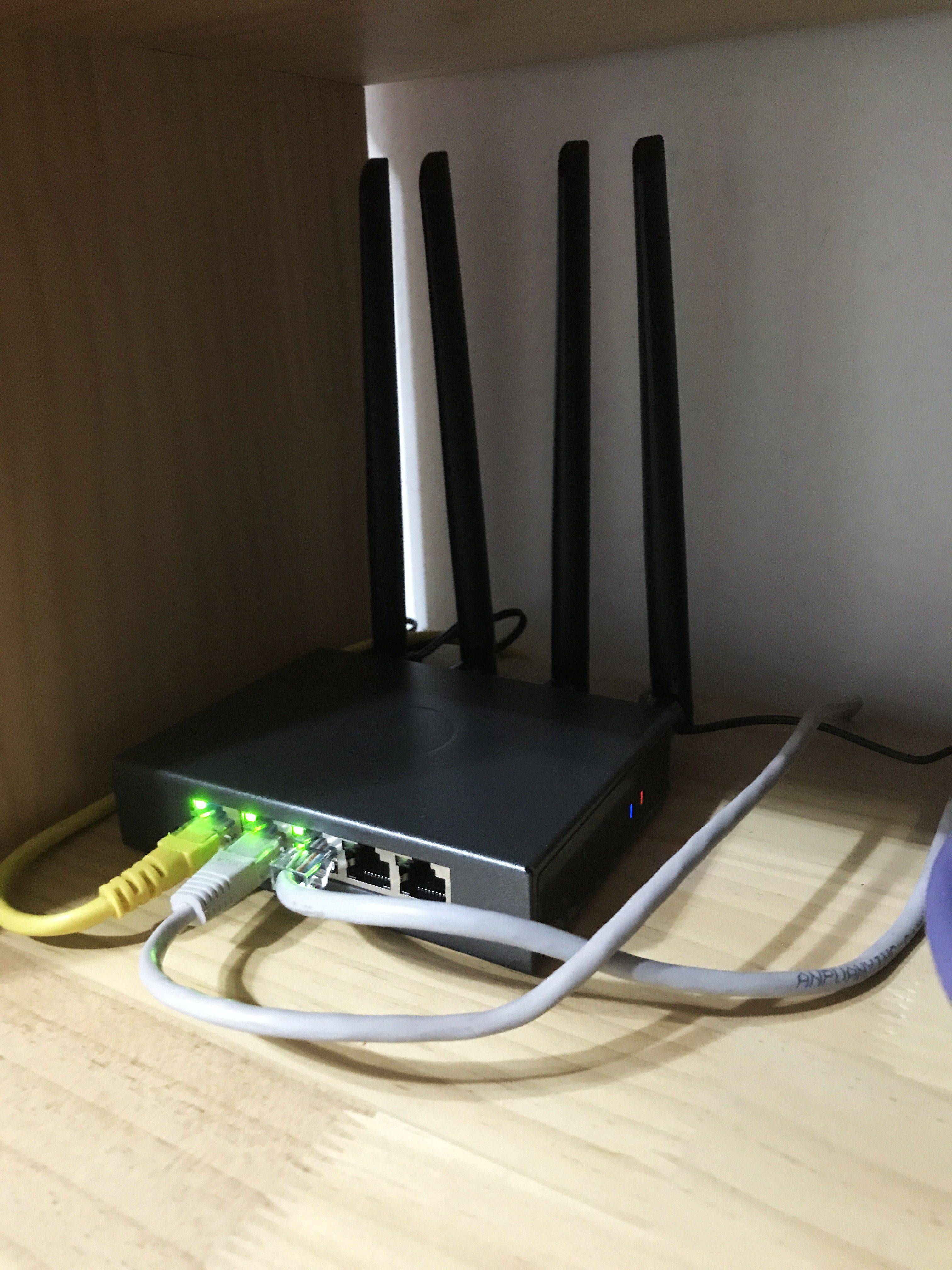 双机热备/poe供电/4g联网!蒲公英工业路由器堪称"六边形战士"