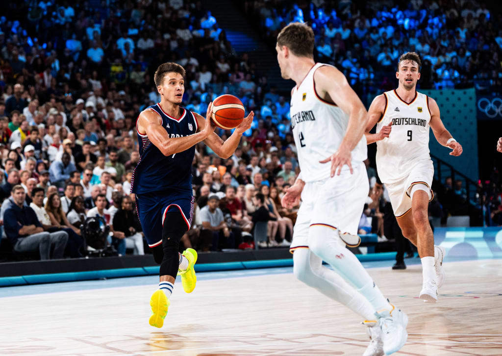 老鹰后场大将在奥运会中的表现相当不错?_博格达诺维奇_进攻_1