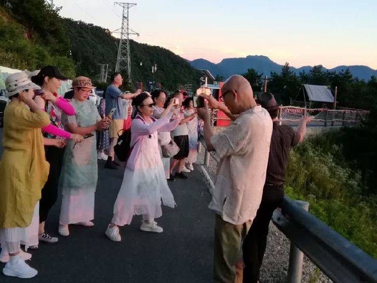 贺赵洪池先生九秩寿辰(外三首)