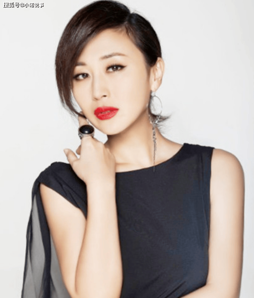 她是"百变军花"石琳:颜值高演技好,为人低调不张扬,追求简单生活!