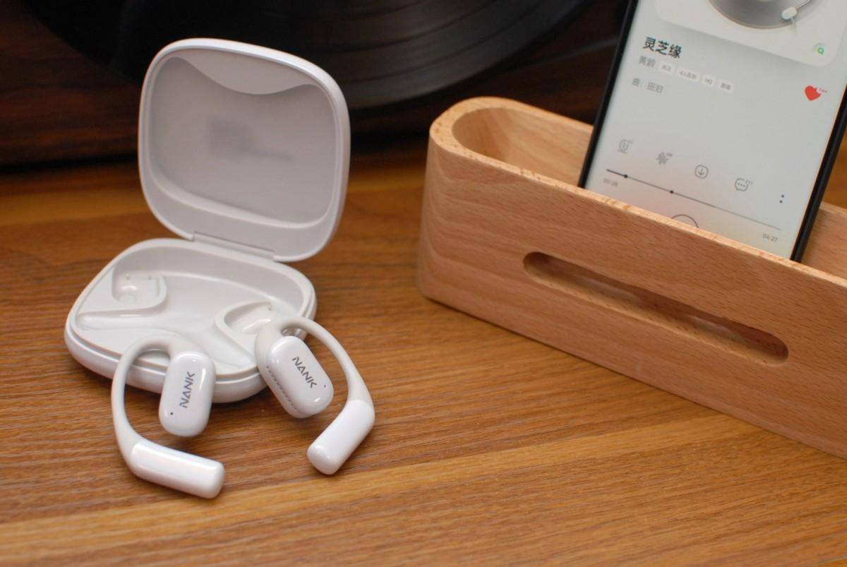 南卡OE CC2气传导耳机:灵动三色,旗舰级体验,重新定义百元耳机