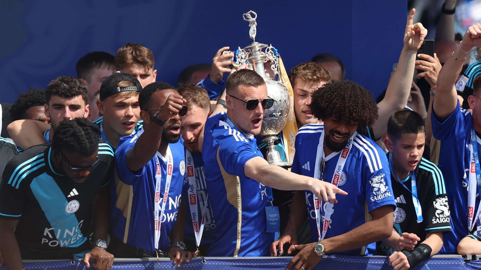 od:莱斯特城迎来英超救命稻草