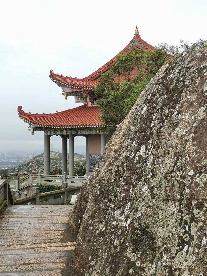 天云洞的风景介绍图片