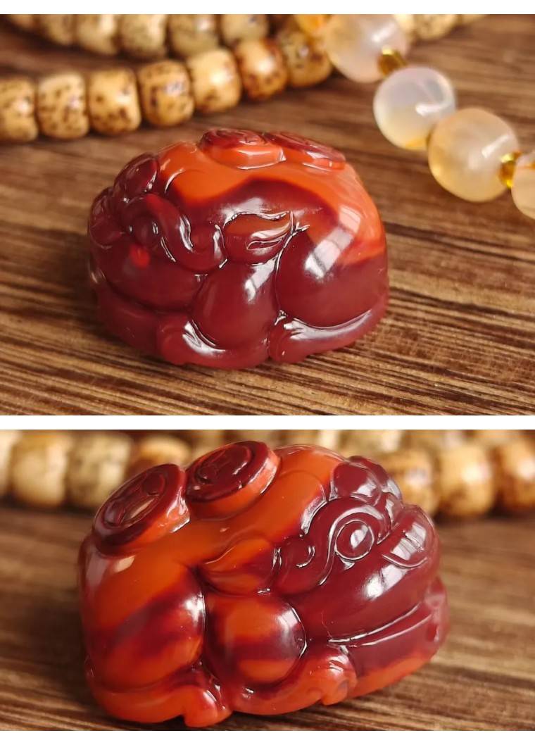 一堆和田玉 南红 文玩手串吊坠汇总