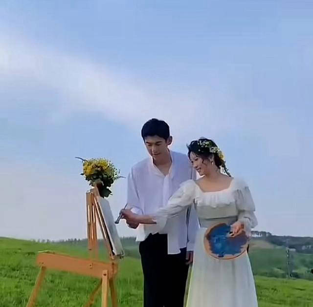 王梦洁宣布喜讯:与身高185的运动帅哥男友牛思嘉步入婚姻殿堂