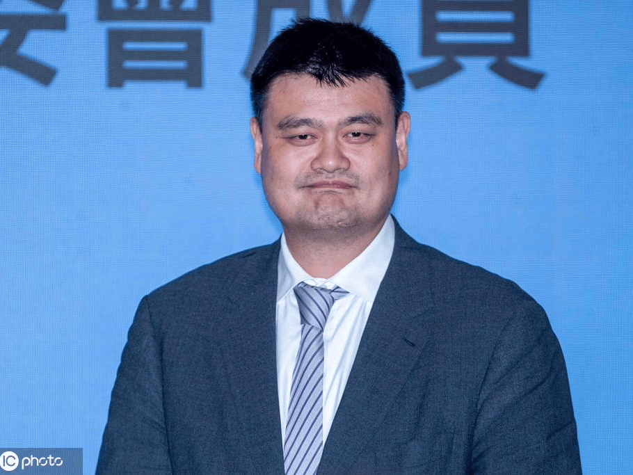 “2024第十二届姚基金慈善赛”记者招待会_香港_球员_明星队
