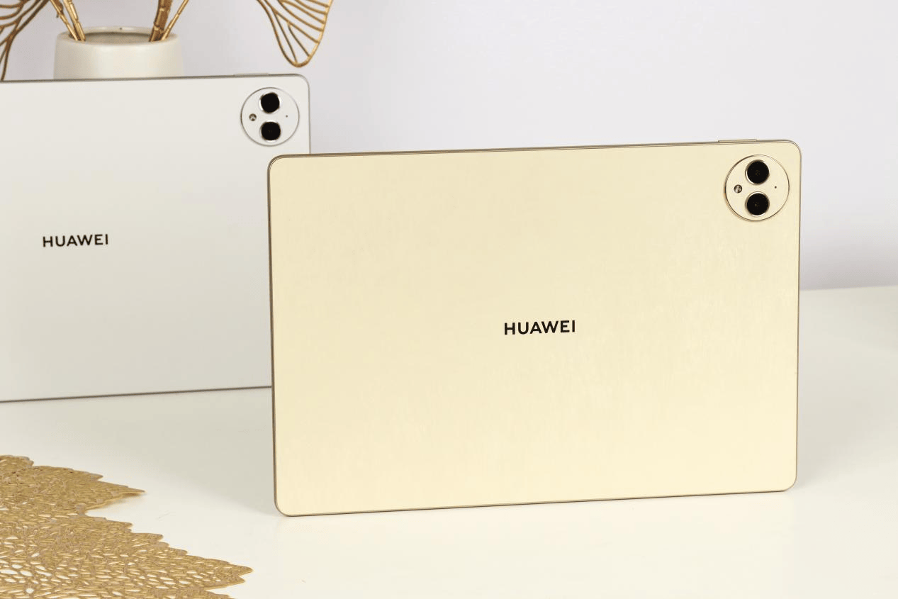 华为matepad pro 12.2英寸的推出,无疑为智能平板市场注入了新的活力.