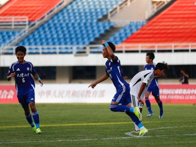 全国青少年校园足球联赛高中组冠军诞生,中国足球未来可期!