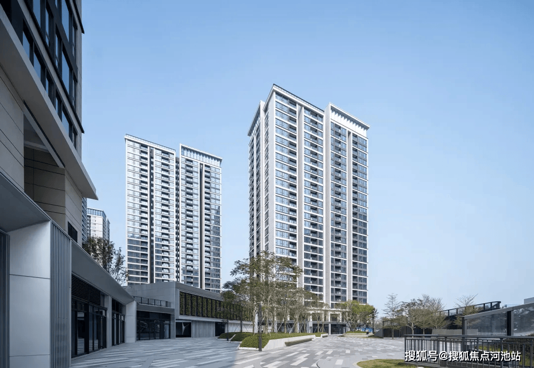 深圳【会展湾东城】单价2.9万起/平米,建面约42-65㎡公寓