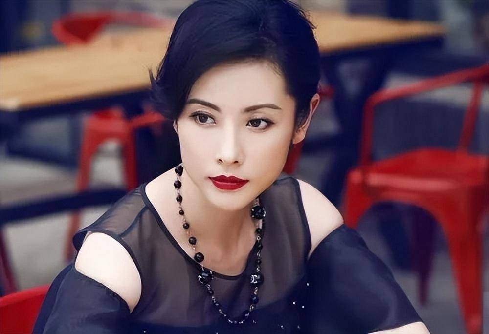 杨明娜和周海媚图片