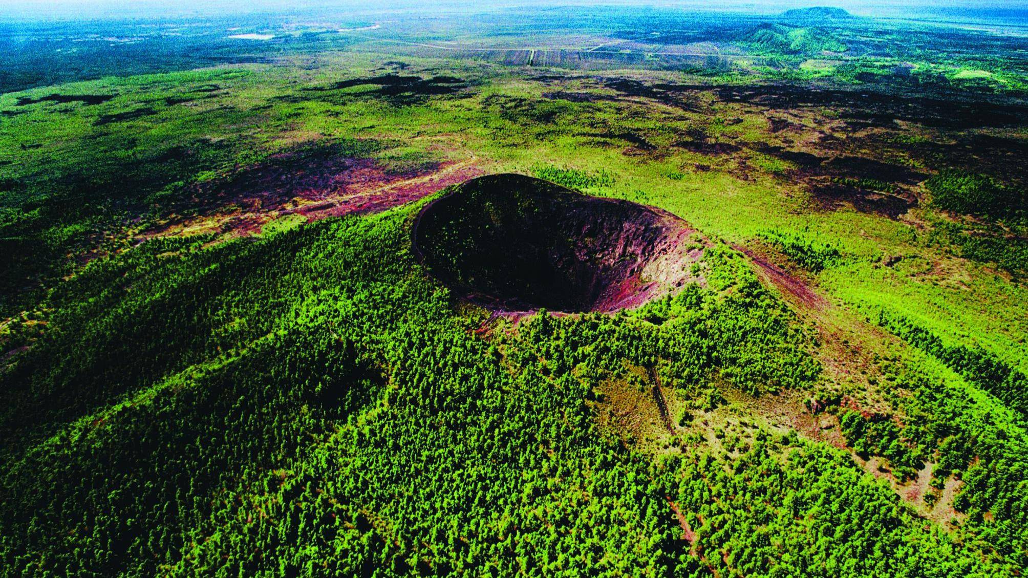 中国著名死火山图片