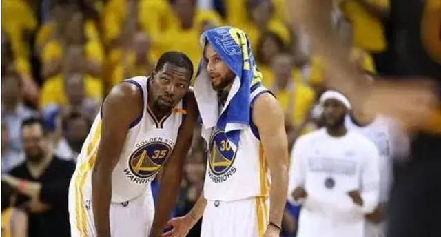 重返巅峰!杜兰特或再次携手库里,金州勇士冲击总冠军!