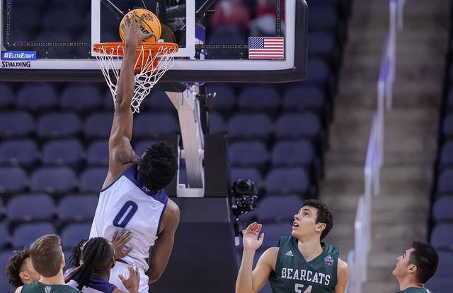 广州队新外援泰肖恩-克劳福德:在ncaa一级联赛场均仅24分又能如何?