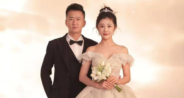 山西籍演员李嘉明官宣与小18岁网红女友结婚,将于9月15日办婚礼