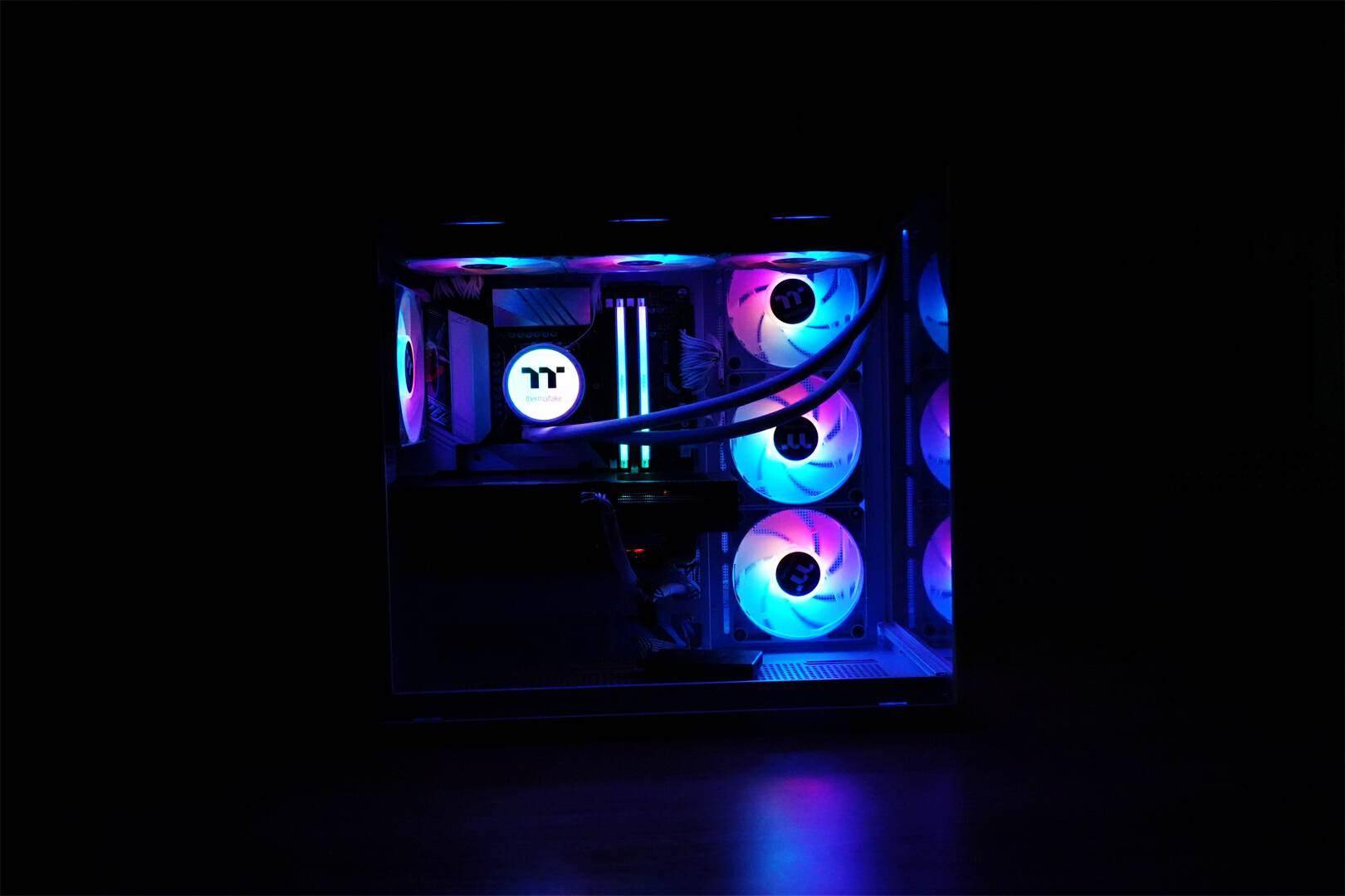 技嘉硬件赋能开学季，为学子们的未来插上科技的翅膀！