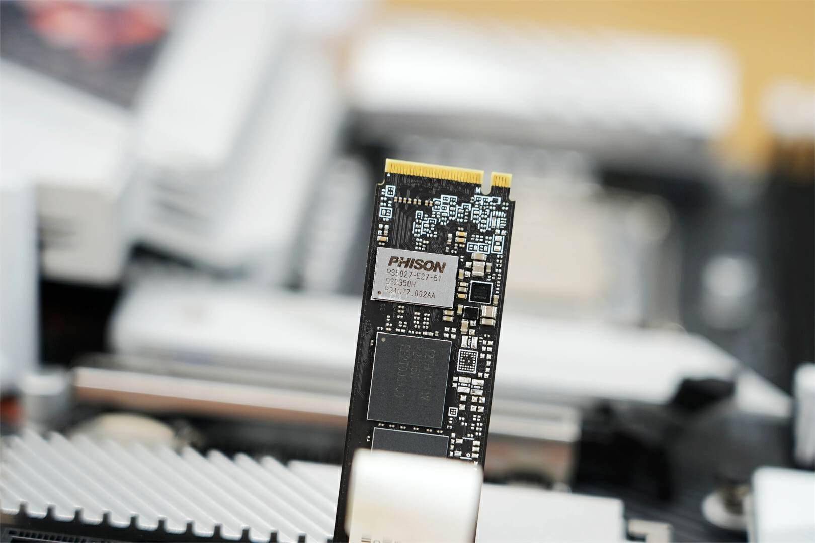 技嘉硬件赋能开学季，为学子们的未来插上科技的翅膀！