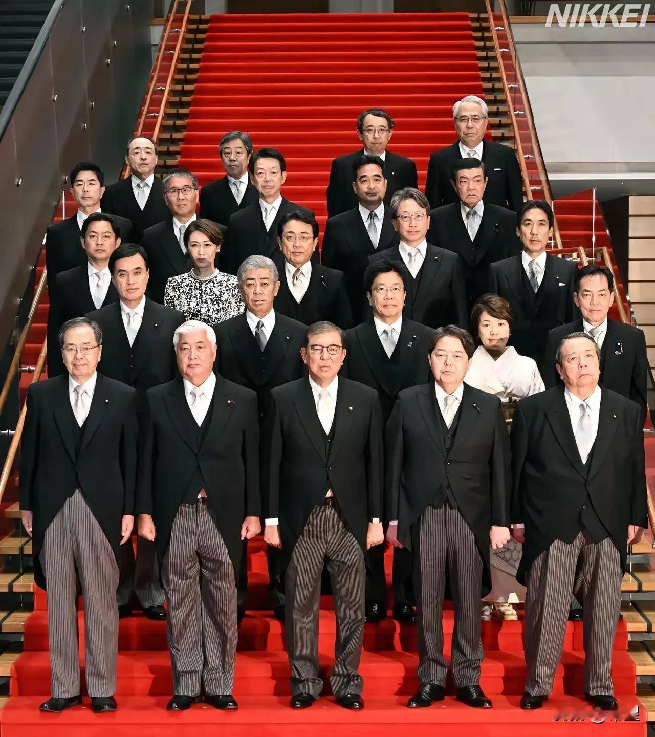 美智库警告引爆日本政坛风云!